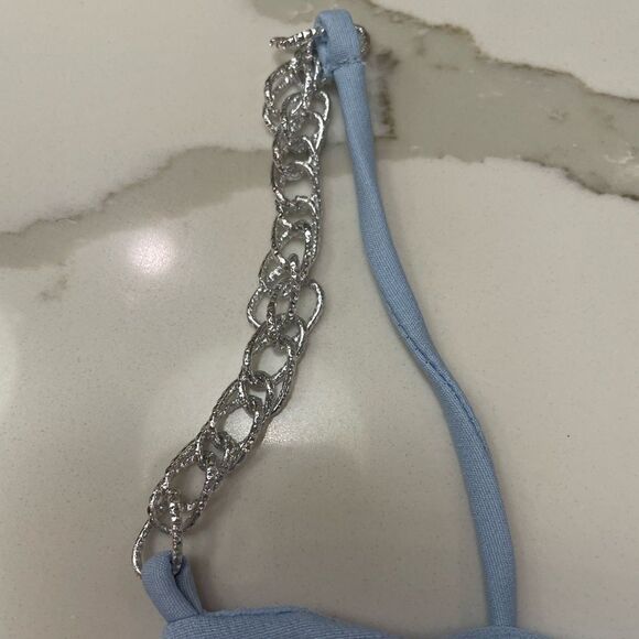 Pretty garbage tank top with open back - Picture 5 of 7